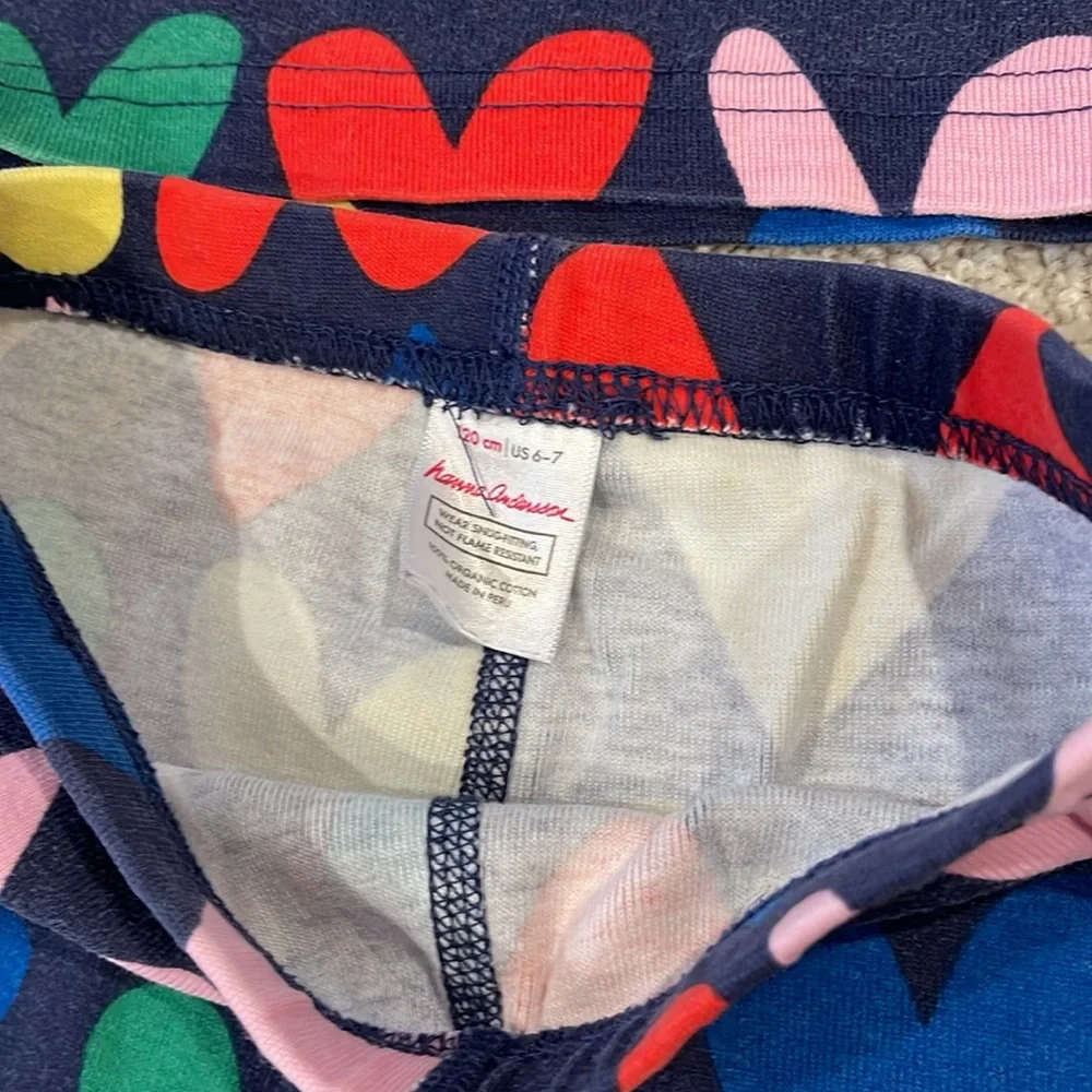 Hanna Andersson Colorful Heart Print Kids Pajamas, size 6 - Picture 4 of 5